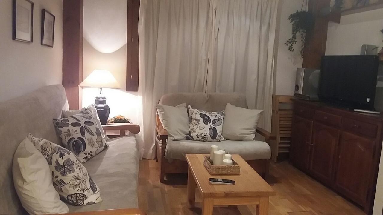 Apartamentos Tanau Бакейра-Берет Экстерьер фото
