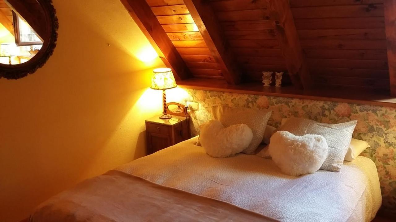 Apartamentos Tanau Бакейра-Берет Экстерьер фото